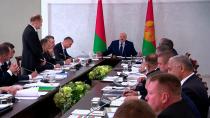 Лукашенко: прежде чем просить деньги, покажите, что вложенный рубль даст 10 рублей