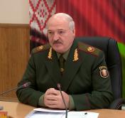 Лукашенко: «Если они развяжут опять войнушку в Донбассе или где-то на границе с Россией, Беларусь в стороне не останется»