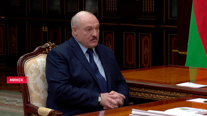 Лукашенко о Дзержинске: «Надо в порядок привести этот городок и, если надо, создать дополнительные рабочие места»-4