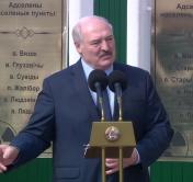 Александр Лукашенко: «Со всех сторон, вы видите, нас пытаются не просто зажать, но покусать, погрызть и порвать»