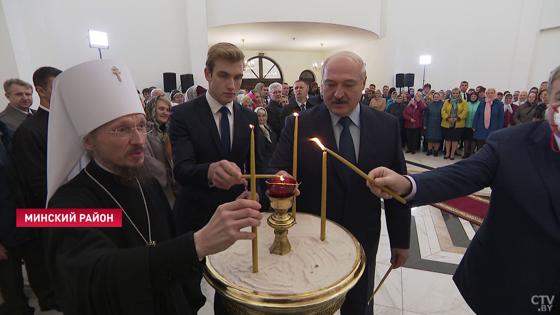 Александр Лукашенко: «Я буду делать всё для того, чтобы Господь не ушёл в сторону от нашей земли»-19