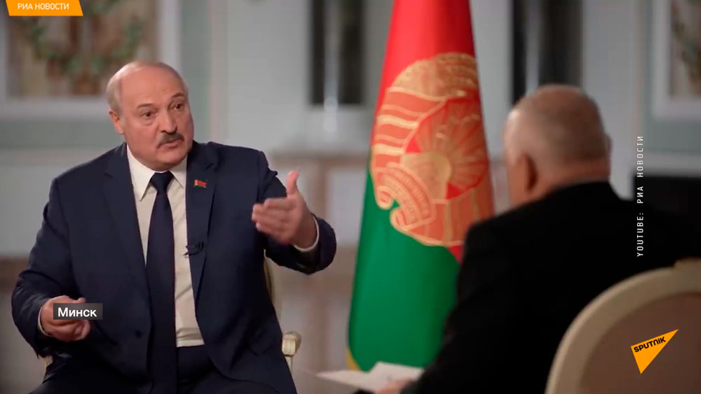 Лукашенко в интервью: «И у меня здесь оппозиция есть, я с ними веду диалог, вносят предложения в Конституцию»-1