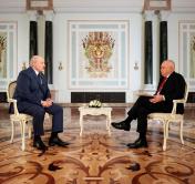 Лукашенко в интервью: тогда армия Украины была не та, что сейчас. Сейчас она, мягко говоря, очень националистична