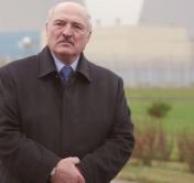 Александр Лукашенко: Конституцию в СИЗО и на улицах не напишешь. Это сложнейший документ
