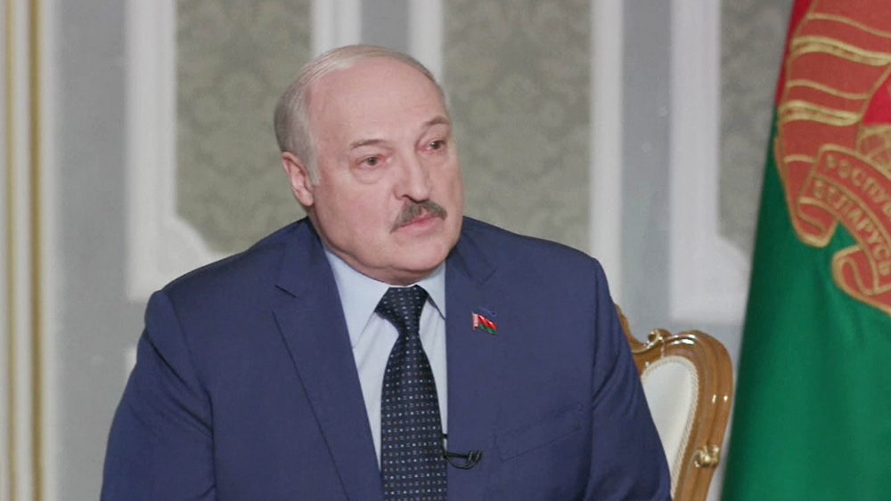 Более 1,5 млн просмотров. Интервью Лукашенко держится в трендах YouTube