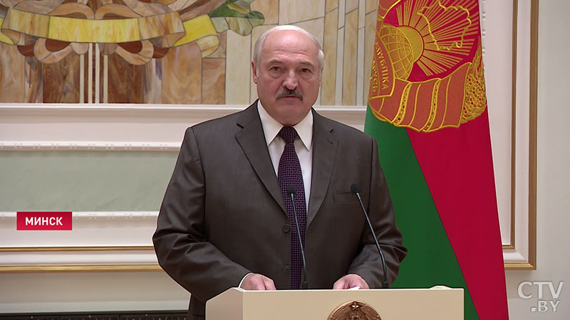 Александр Лукашенко вручил госнаграды военнослужащим Службы безопасности Президента -6 Александр Лукашенко вручил госнаграды военнослужащим Службы безопасности Президента -6