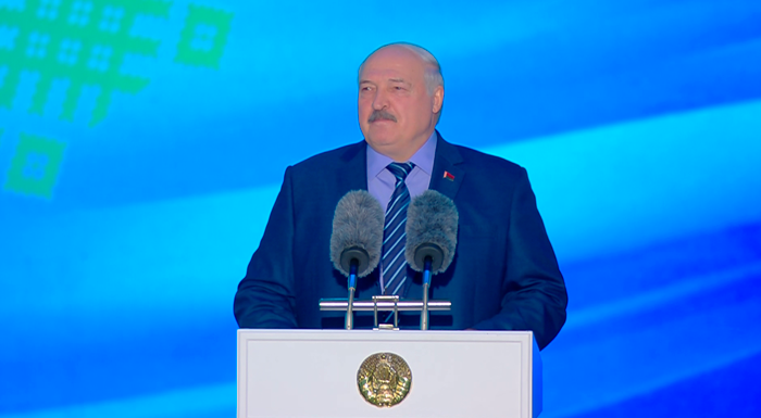 Лукашенко: исконные белорусские традиции должны стать частью современной истории