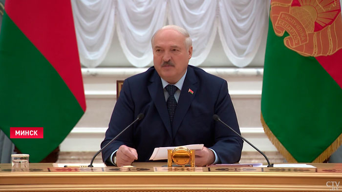 Лукашенко: Зеленский выдвигает предварительные условия, чтобы не допустить переговоров с Москвой-4