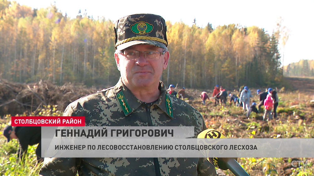 «Любим безмерно свою страну». Участники автопробега рассказали, зачем поехали в Столбцовский район-10