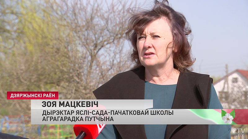 «Они понимают, что дерево – это символ мира». Фруктовый сад заложили дети на школьном участке в Дзержинском районе-4