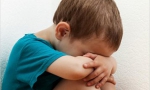 2-летний ребенок сломал три пальца на ноге, попав под гребенку эскалатора в метро 