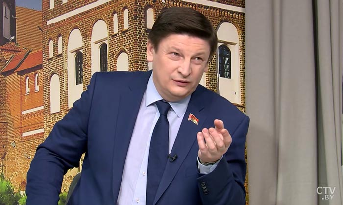 Марзалюк: «Бардак на улицах, грязь, помойка и отвратительное состояние ЖКХ прямо пропорционально всегда состоянию государства»