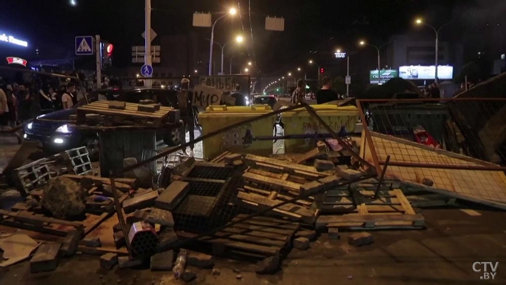 СК: блокирующие движение транспорта автомобили будут изыматься у владельцев-7