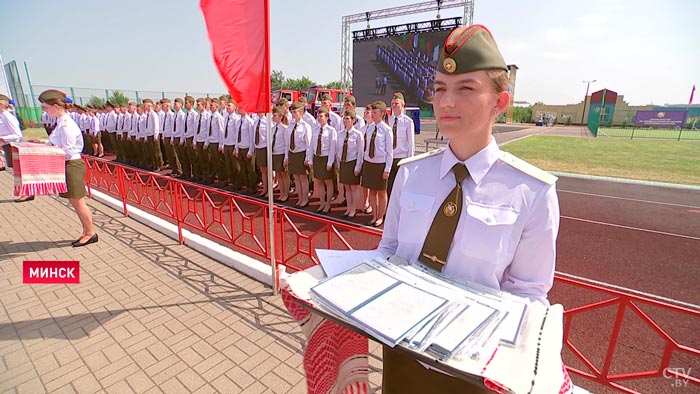 «Одно только многоборье спасателей чего стоит». Вадим Синявский оценил подготовку выпускников Университета МЧС-1