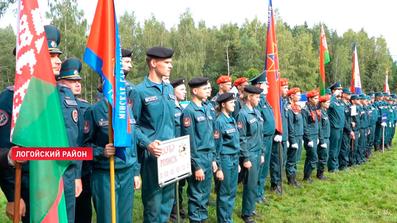 Учебно-полевые сборы военно-патриотических клубов МЧС проходят в Логойском районе-10