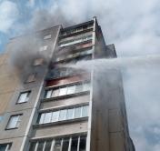 В Минске при пожаре спасли мать и её 6-летнюю дочь