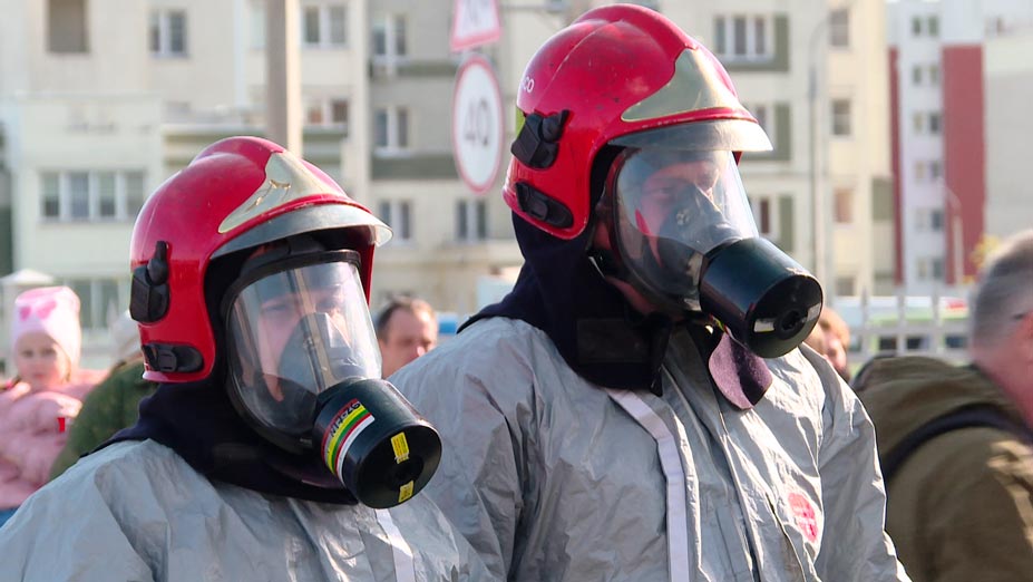 «Это основная боевая единица МЧС». В Гомеле открыли крупнейшую пожарную часть в регионе