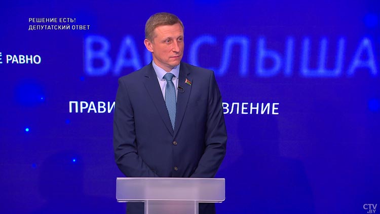 За первый час – 400 звонков. Узнали, как работает диспетчерская МЧС во время ураганов и ливней-1