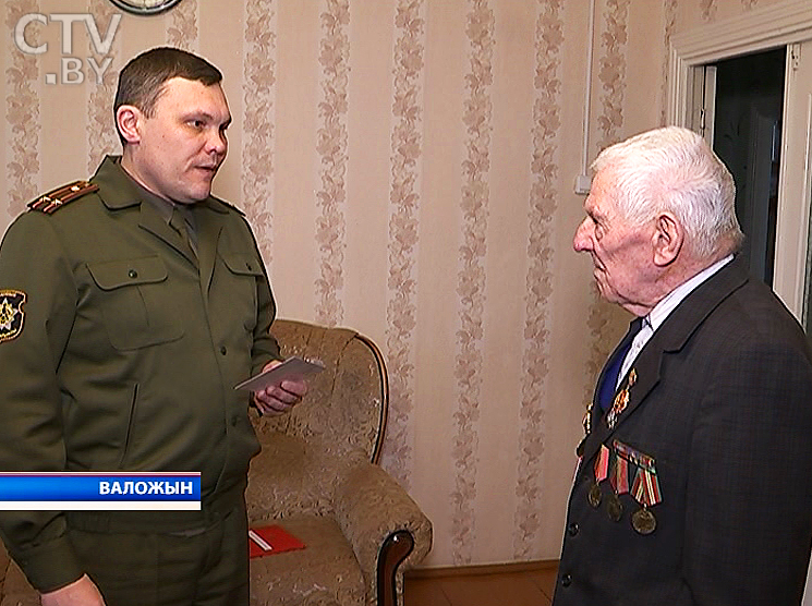 В районах Минской области к 70-летию Победы ветеранам начали вручать памятные медали