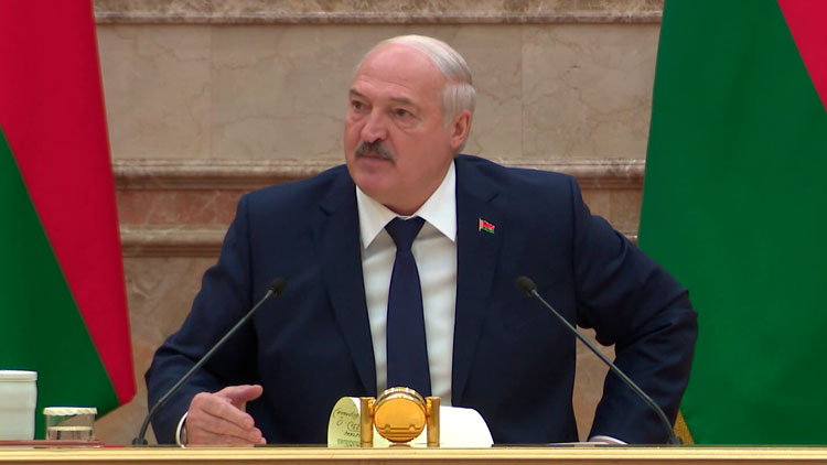 Пеняйте сами на себя! Я вам этого не прощу! Что изменилось в медицине после совещания у Лукашенко?