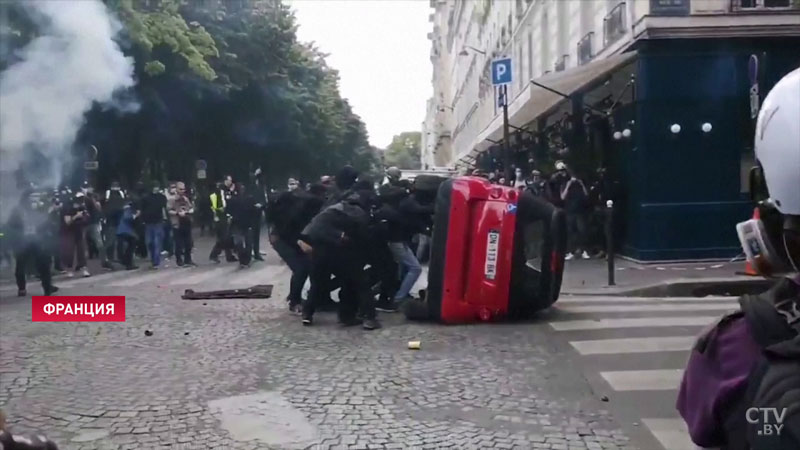 Массовые протесты во Франции. Медики требуют улучшения условий труда-4