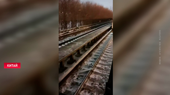 500 человек пострадали из-за столкновения поездов метро в Пекине-1