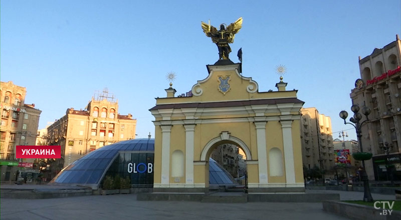 Виктор Медведчук:  Большинство украинцев с восхищением смотрят, как господин Лукашенко наводит порядок-4