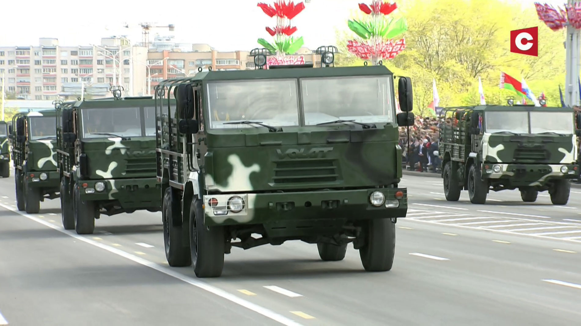 Парад на 9 Мая в Минске. Проезд механизированной колонны: фотофакт-19