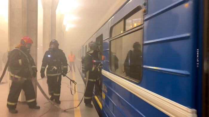 Пожар и завеса дыма на перроне. На «Октябрьской» спасатели отработали действия при ЧС