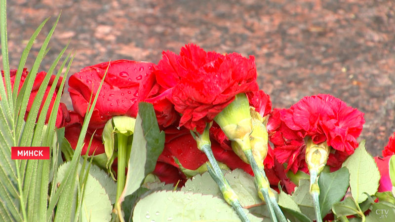 Сергей Алейник: 8 и 9 мая во всех загранучреждениях будут зажжены свечи-7