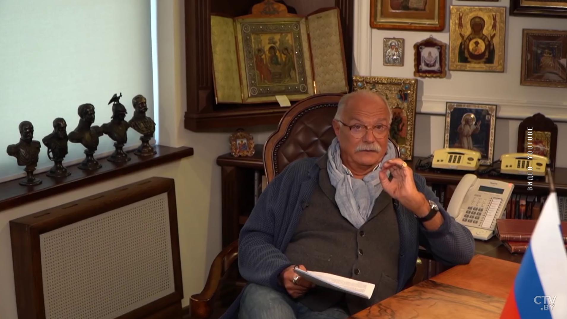 «Это чистая компьютерная графика». Никита Михалков высказался о численности людей на акции протеста в Минске-1 «Это чистая компьютерная графика». Никита Михалков высказался о численности людей на акции протеста в Минске-1