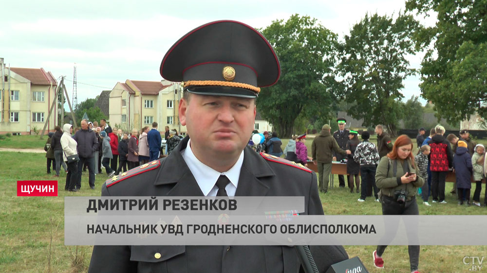 От бега в экипировке до пересечения водной преграды. В милицейской эстафете Гродненской области победили бойцы ОМОНа-12