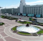 «Сохранив лучшие достижения советской эпохи, построили суверенное государство». Президент поздравил белорусов с Днём Октябрьской революции