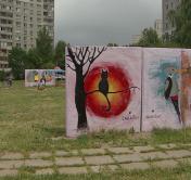 «Людей нужно шевелить». Вы только посмотрите, как жители Серебрянки благоустроили свой двор 