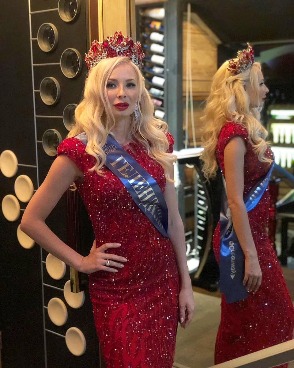 Мама двоих детей стала «Миссис Россия – 2019». Фото победительницы и факты о ней-4