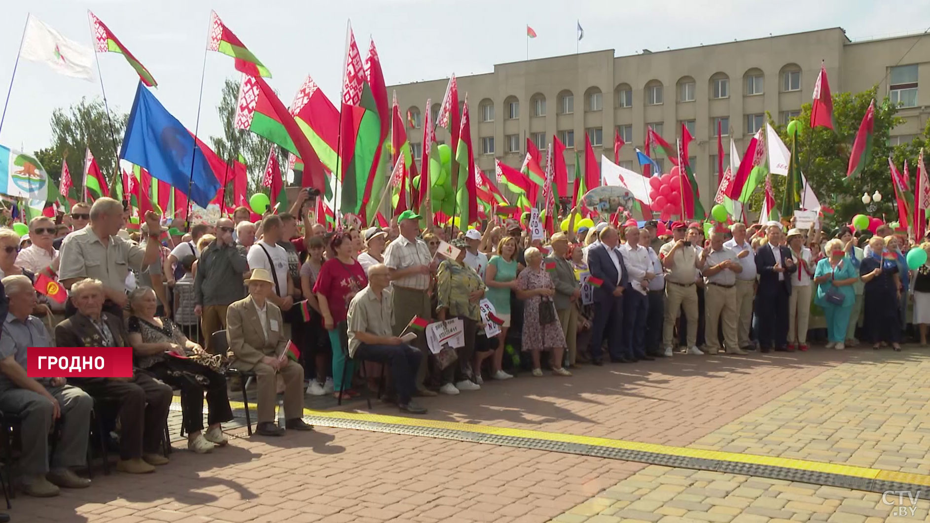 Хирург на митинге в Гродно: «Я не понимаю, что мешает жить в этой стране и кому нужны эти забастовки?»-22