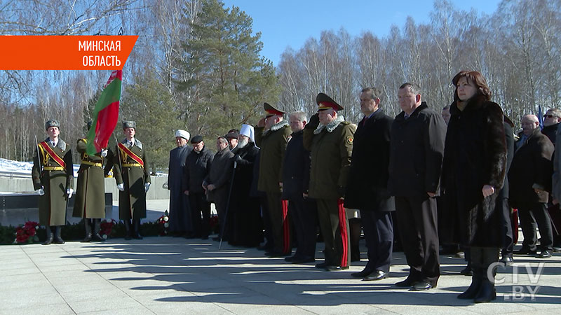 «Самое главное достояние – мир и спокойствие на нашей земле».  Кочанова – на митинге-реквиеме в день 75-летия трагедии в Хатыни-3