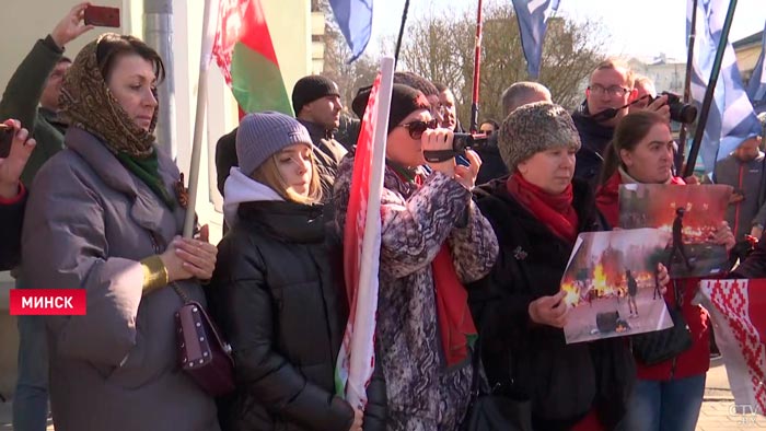 Николай Щёкин: «Терпеть больше этого нельзя». В Минске проходит митинг против действий украинской власти-10