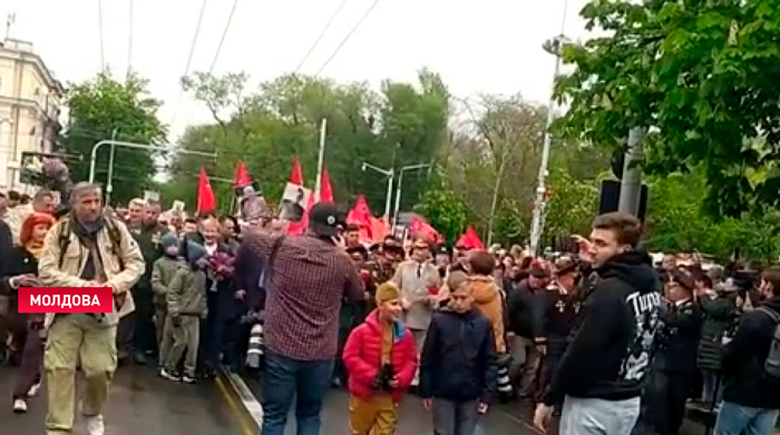 В Молдове зафиксировали 180 случаев ношения запрещённой георгиевской ленты на 9 Мая