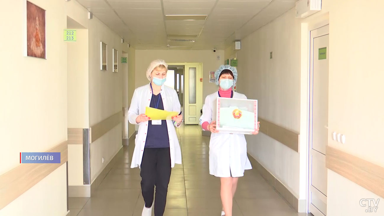 Молодые мамы делают выбор, от которого зависит будущее их ребёнка. Какой им важно видеть Беларусь? -13