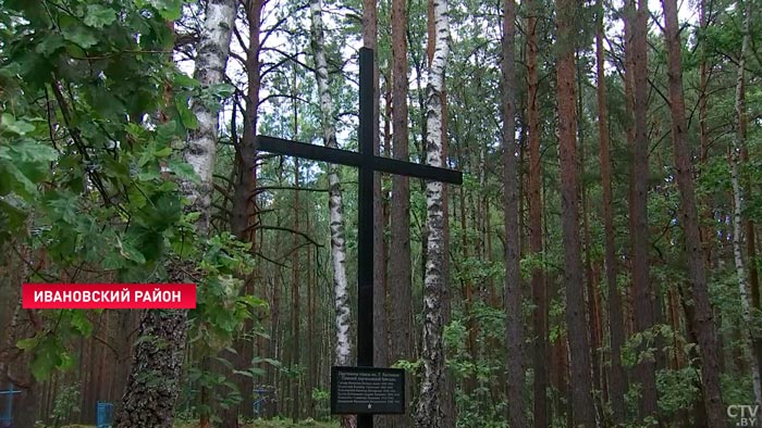 Пока в Польше сносят очередной памятник красноармейцам, в Беларуси установили монумент в честь польских партизан-4