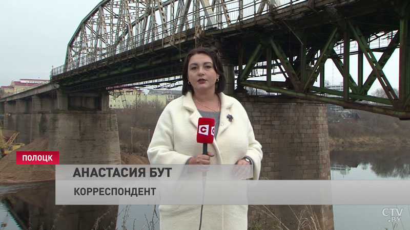 «Дети вываливались из автобуса». Ремонт моста в Полоцке стал причиной транспортного коллапса-1