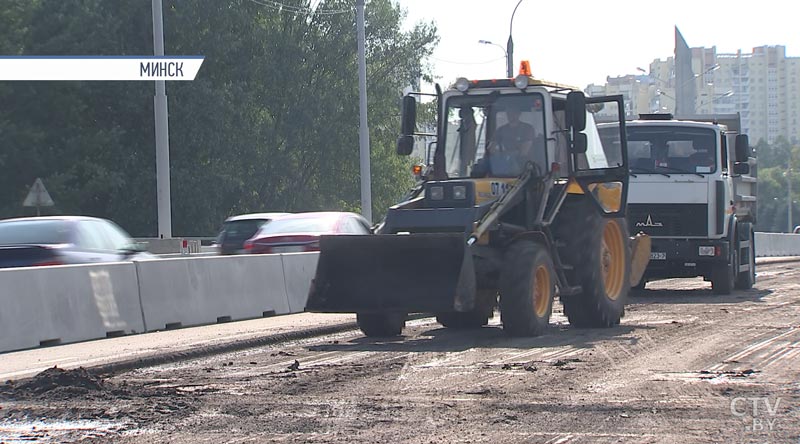 Сразу на нескольких мостах в центре Минска ограничено движение-4