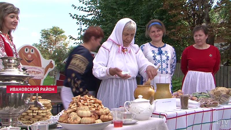 Кулинарные традиции Полесья. Чем угощают гостей на фестивале «Мотальския прысмаки» в Брестской области-4