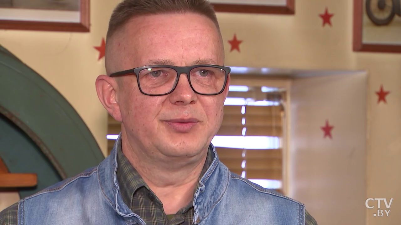 «Говорили, что так никто не делает, ничего не получится». Белорус без технического образования создаёт мотоциклы-25 «Говорили, что так никто не делает, ничего не получится». Белорус без технического образования создаёт мотоциклы-25
