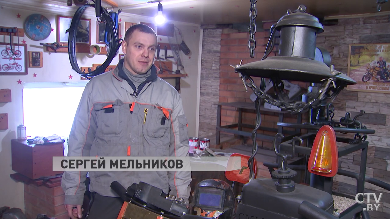 «Говорили, что так никто не делает, ничего не получится». Белорус без технического образования создаёт мотоциклы-19 «Говорили, что так никто не делает, ничего не получится». Белорус без технического образования создаёт мотоциклы-19