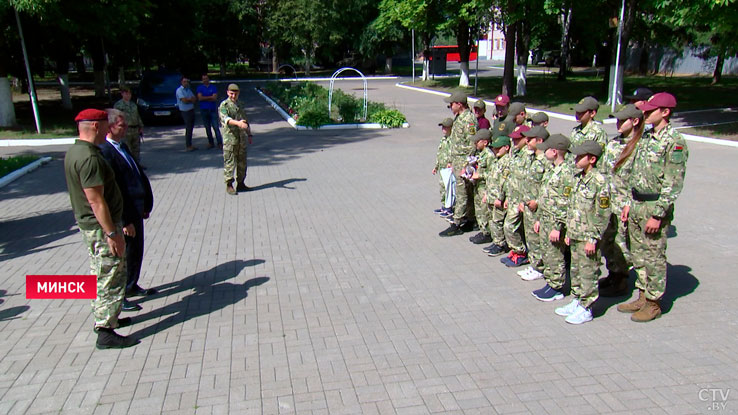 «Достойное подспорье для наших детей». Мотовелозавод подарил военно-патриотическому клубу «Рысь» горные велосипеды-10