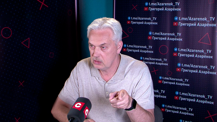 «Крик поднялся до небес». Муковозчик сравнил, как закрывают экстремистские медиа в Беларуси и России