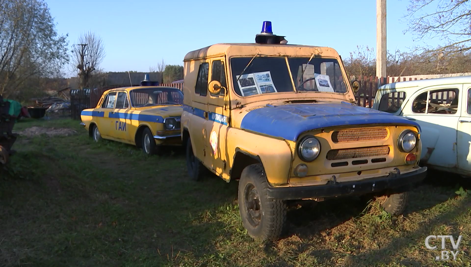 «Чёрный ворон» и ещё 2 уникальных автомобиля. Показываем самые интересные экспонаты музея ретро-техники-22