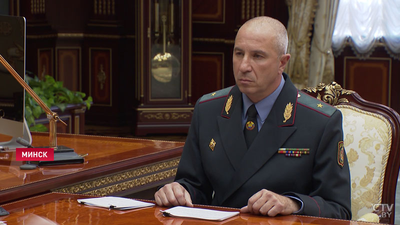 Александр Лукашенко поблагодарил главу МВД за быстрое раскрытие дела об ограблении ювелирного в Минске-4 Александр Лукашенко поблагодарил главу МВД за быстрое раскрытие дела об ограблении ювелирного в Минске-4